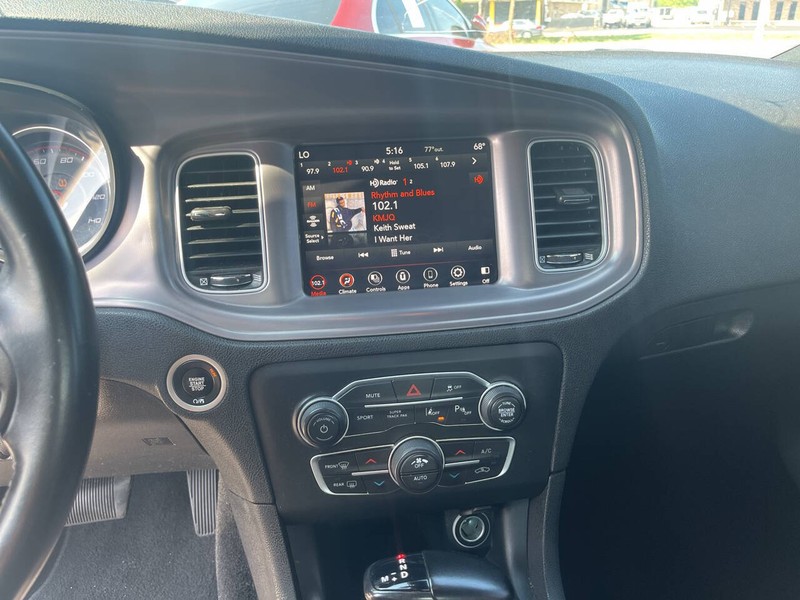 Dodge Charger Vehicle Image 10
