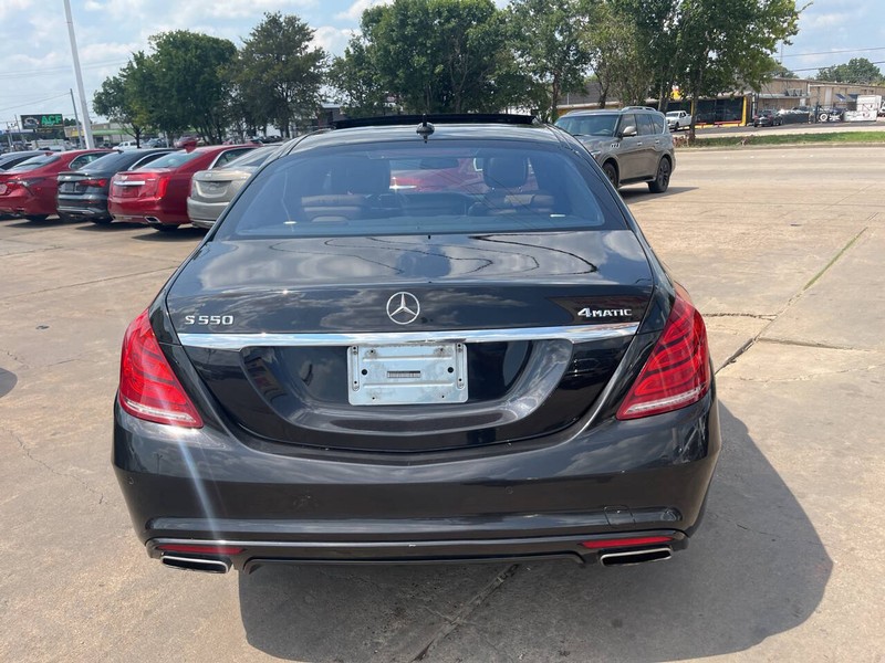 Mercedes-Benz S-Class Vehicle Image 05
