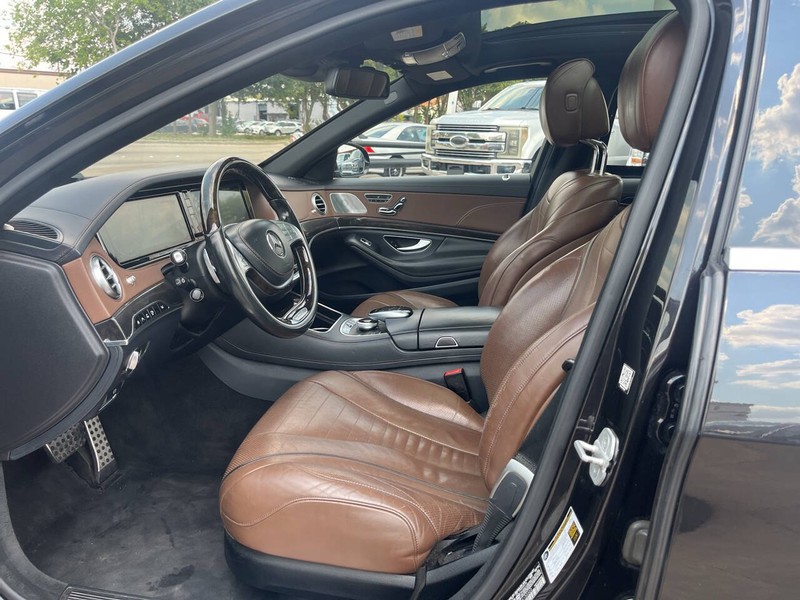 Mercedes-Benz S-Class Vehicle Image 08