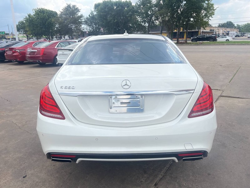Mercedes-Benz S-Class Vehicle Image 04