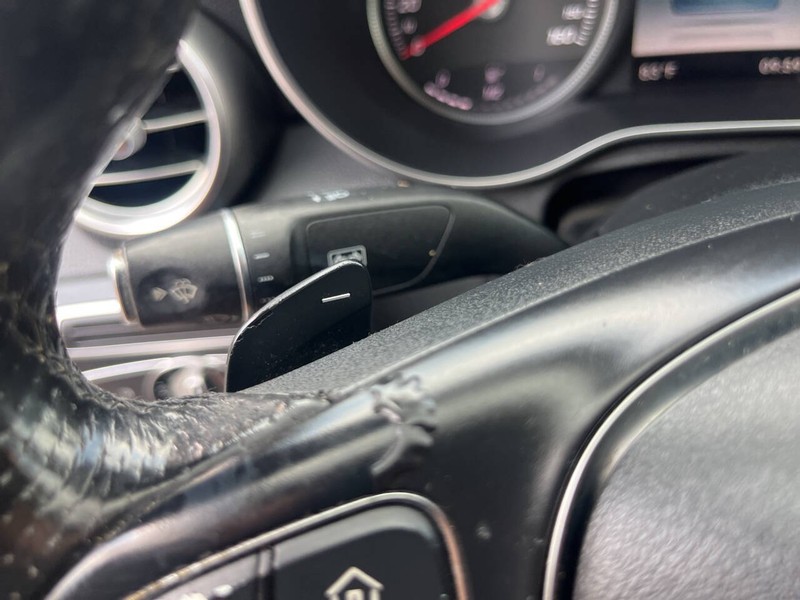 Mercedes-Benz C-Class Vehicle Image 11