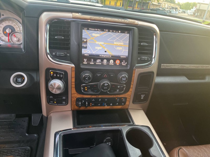 Ram 1500 Vehicle Image 11