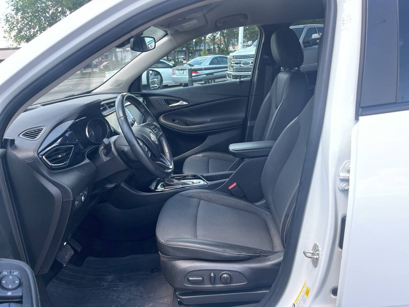 Buick Encore GX Vehicle Image 11