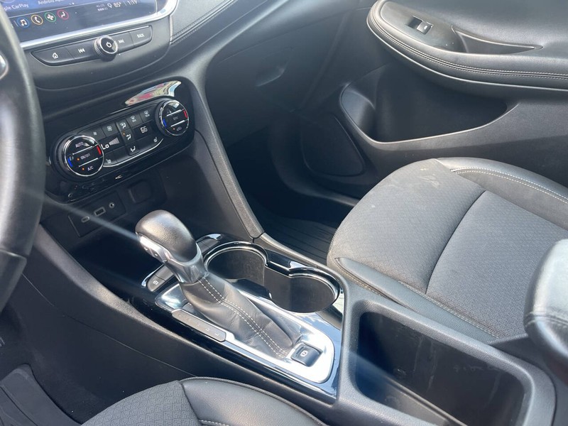 Buick Encore GX Vehicle Image 14