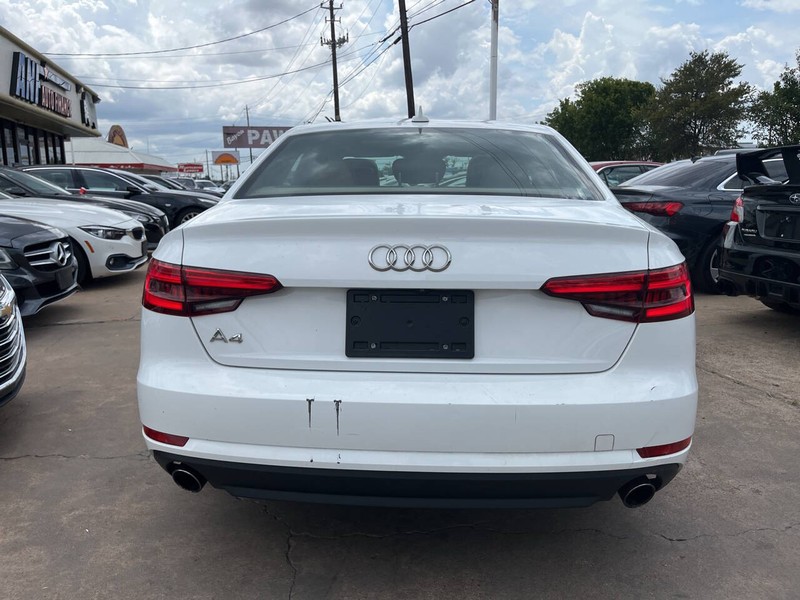 Audi A4 Vehicle Image 03