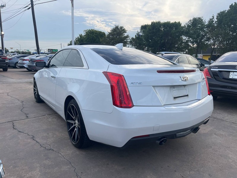 Cadillac ATS Coupe Vehicle Image 03