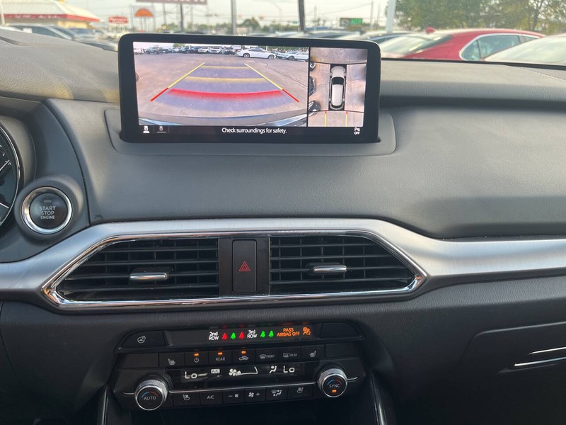 Mazda CX-9 Vehicle Image 13