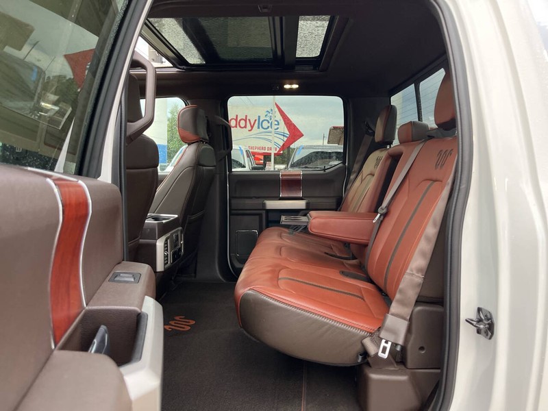 Ford F-150 Vehicle Image 11