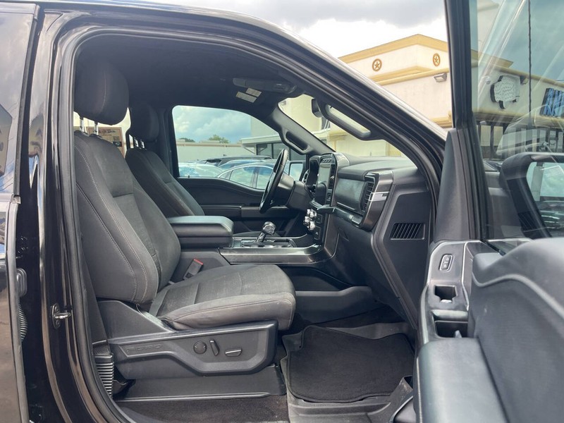 Ford F-150 Vehicle Image 10