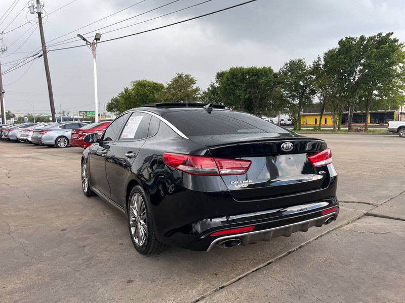Kia Optima Vehicle Image 03