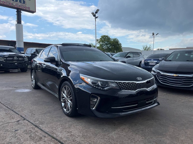 Kia Optima Vehicle Image 06