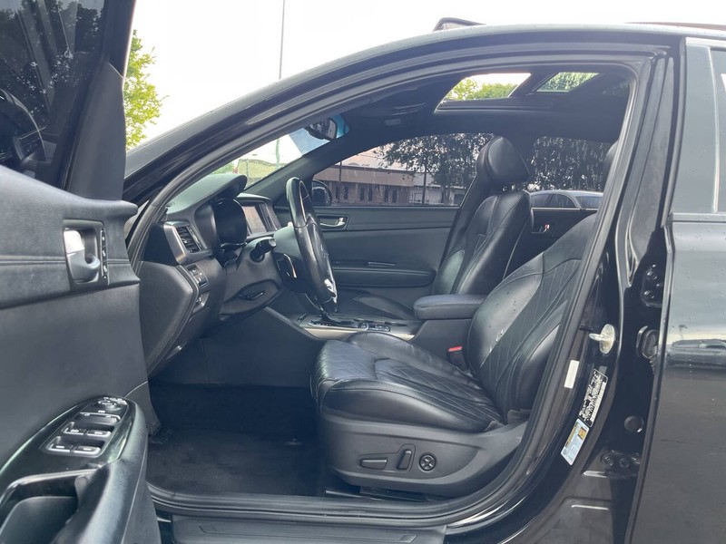 Kia Optima Vehicle Image 07