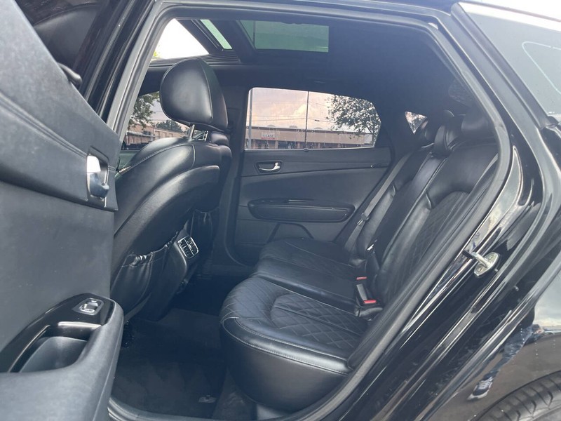 Kia Optima Vehicle Image 08