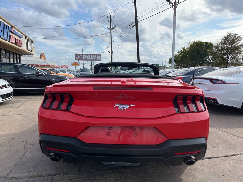 Ford Mustang Vehicle Image 04