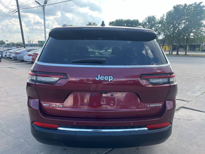 Jeep Grand Cherokee L Vehicle Image 05