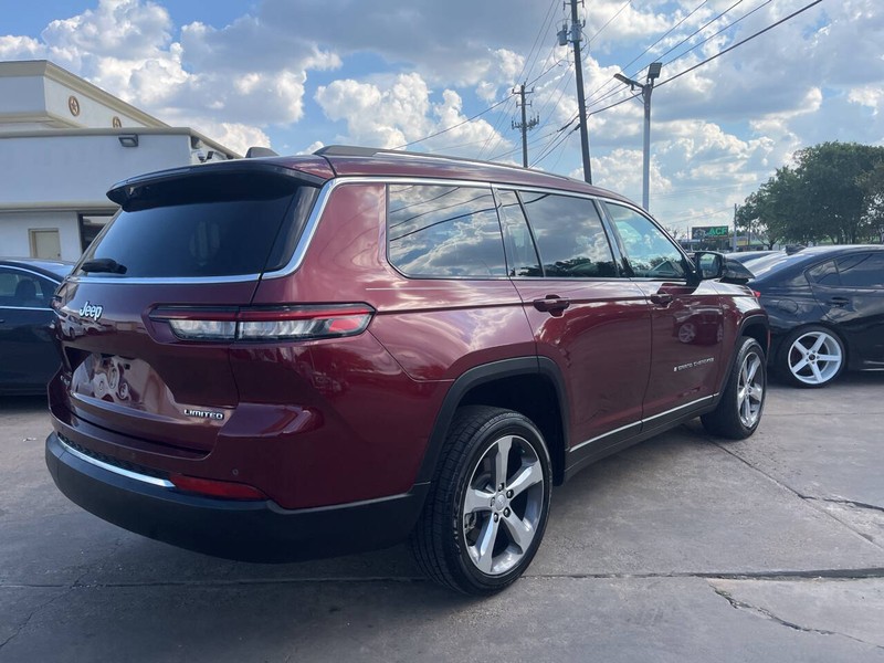 Jeep Grand Cherokee L Vehicle Image 06