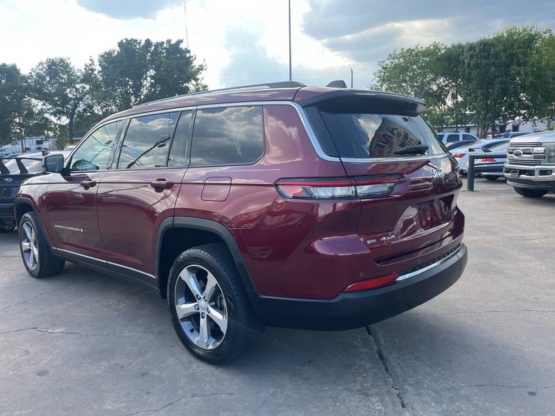 Jeep Grand Cherokee L Vehicle Image 07