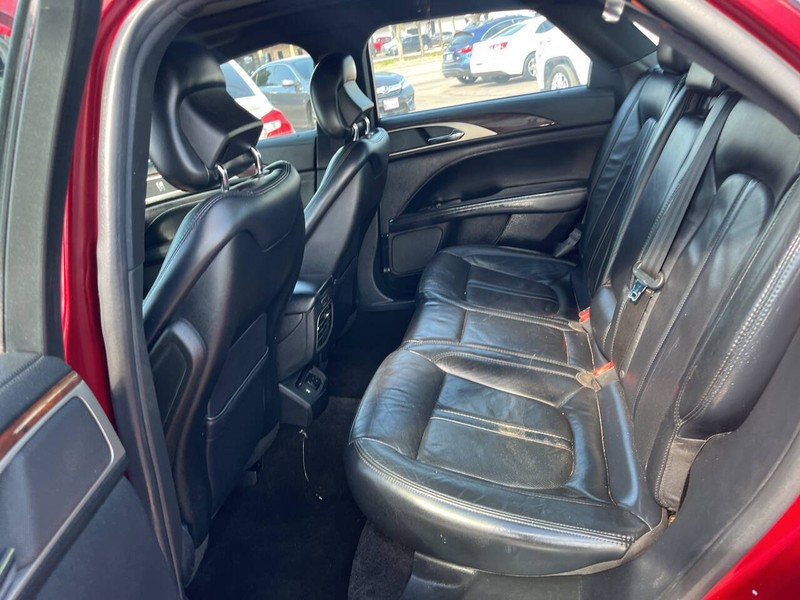 Lincoln MKZ Vehicle Image 18
