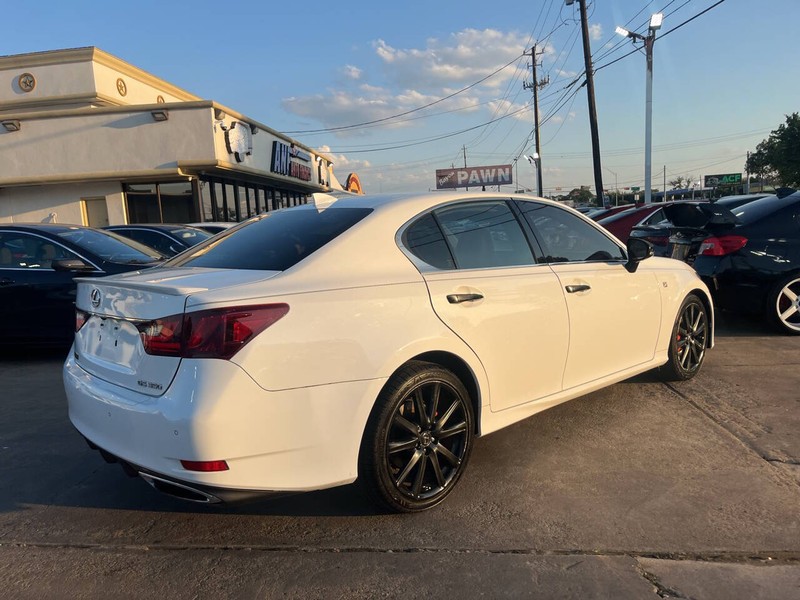 Lexus GS 350 Vehicle Image 02