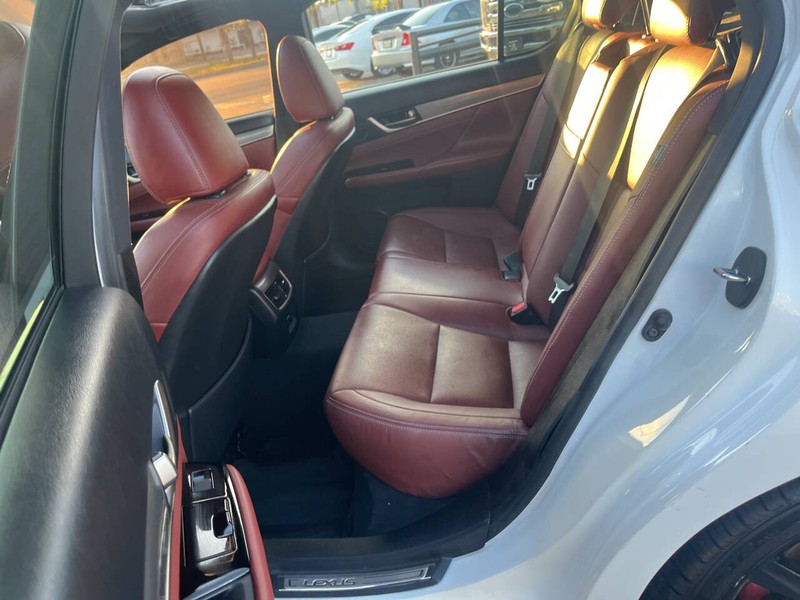Lexus GS 350 Vehicle Image 14