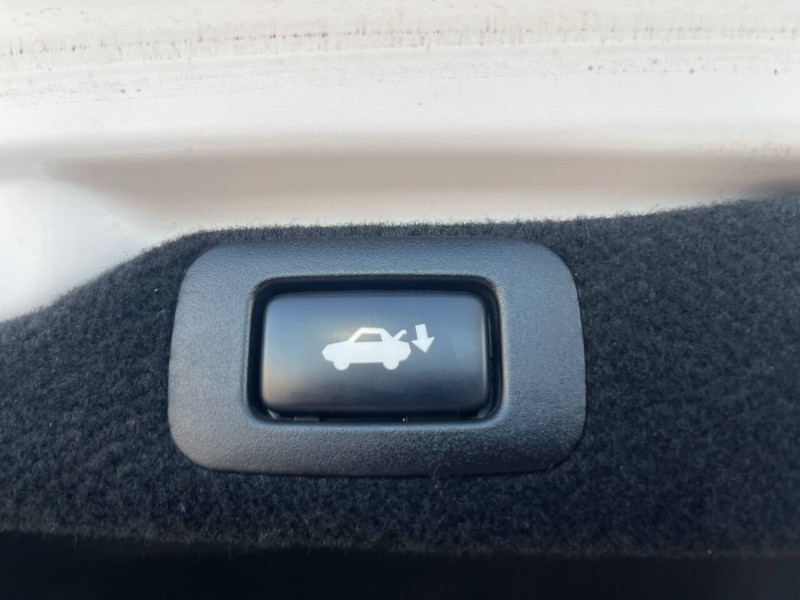 Lexus GS 350 Vehicle Image 19