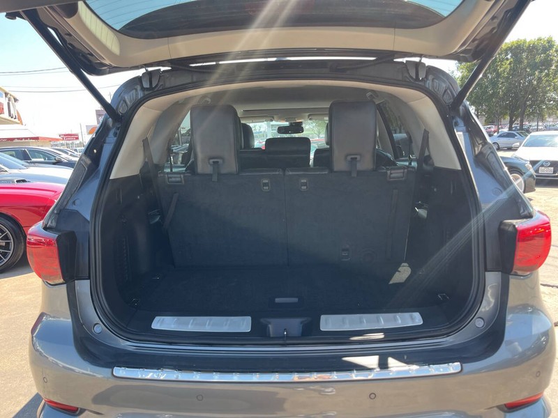 INFINITI QX60 Vehicle Image 12