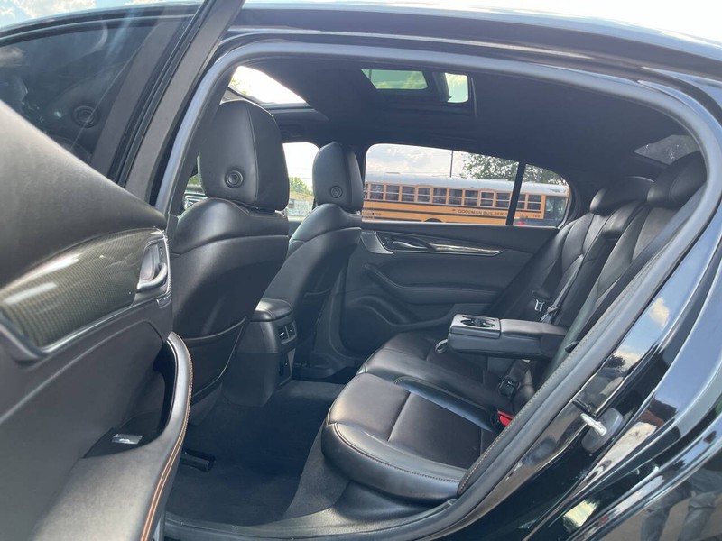 Cadillac CT5 Vehicle Image 08
