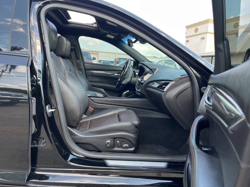 Cadillac CT5 Vehicle Image 11