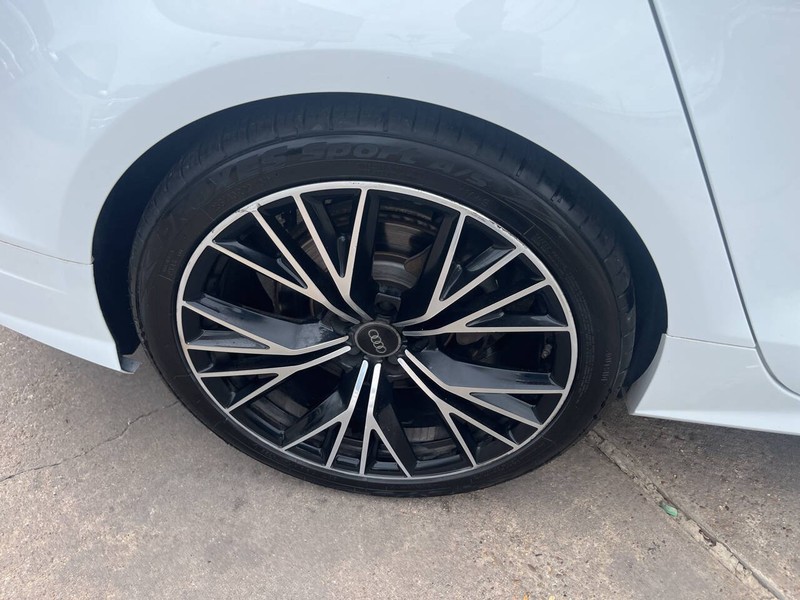 Audi A7 Vehicle Image 21