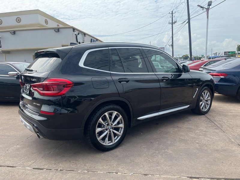 BMW X3 Vehicle Image 05