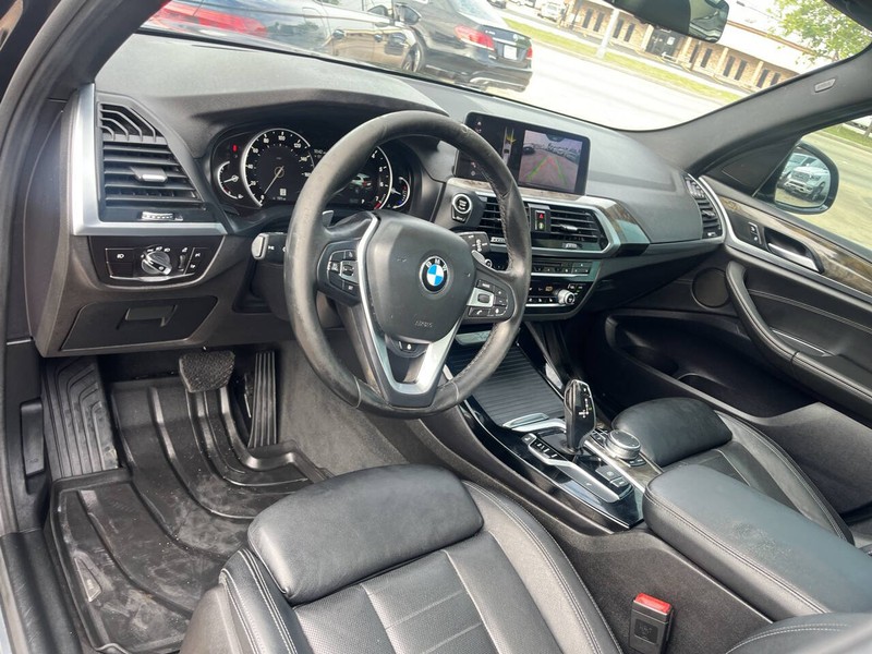 BMW X3 Vehicle Image 10