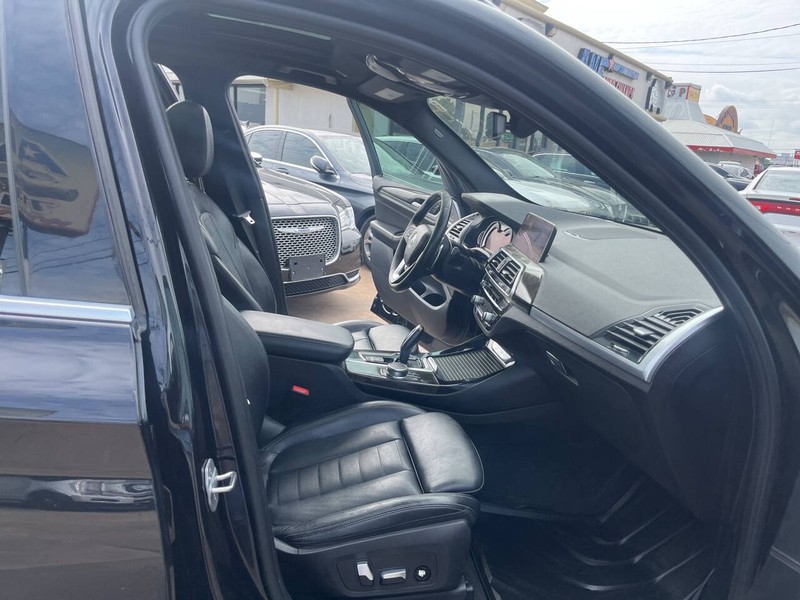 BMW X3 Vehicle Image 24