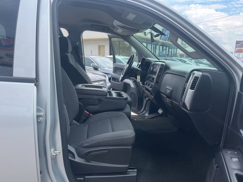 Chevrolet Silverado 1500 Vehicle Image 18