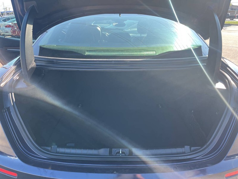 Maserati Ghibli Vehicle Image 17