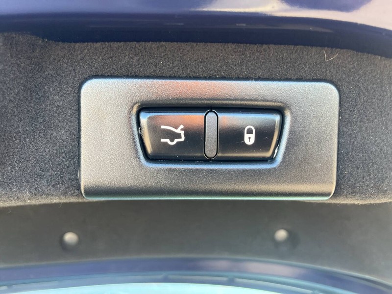 Maserati Ghibli Vehicle Image 18