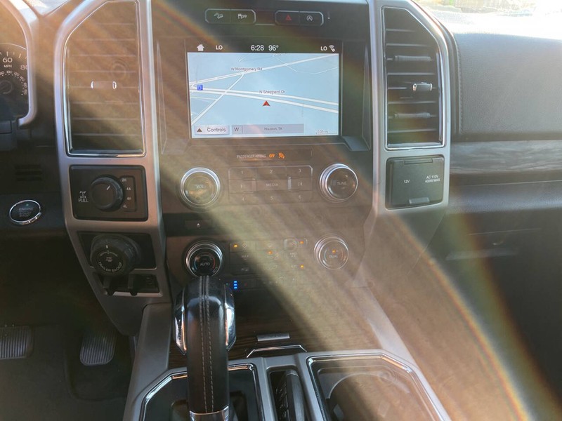 Ford F-150 Vehicle Image 11