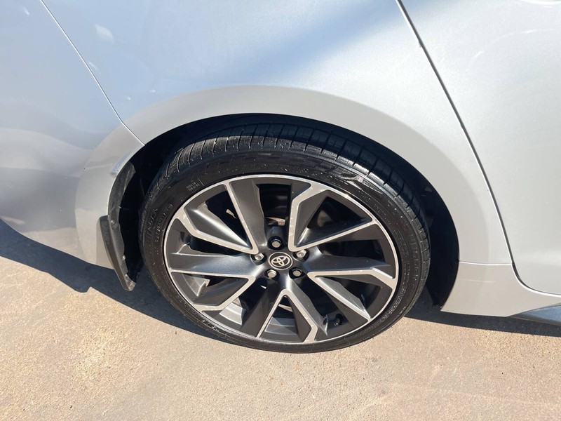 Toyota Corolla Vehicle Image 18
