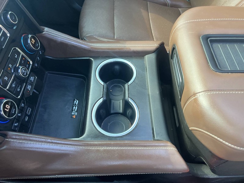 Chevrolet Tahoe Vehicle Image 18