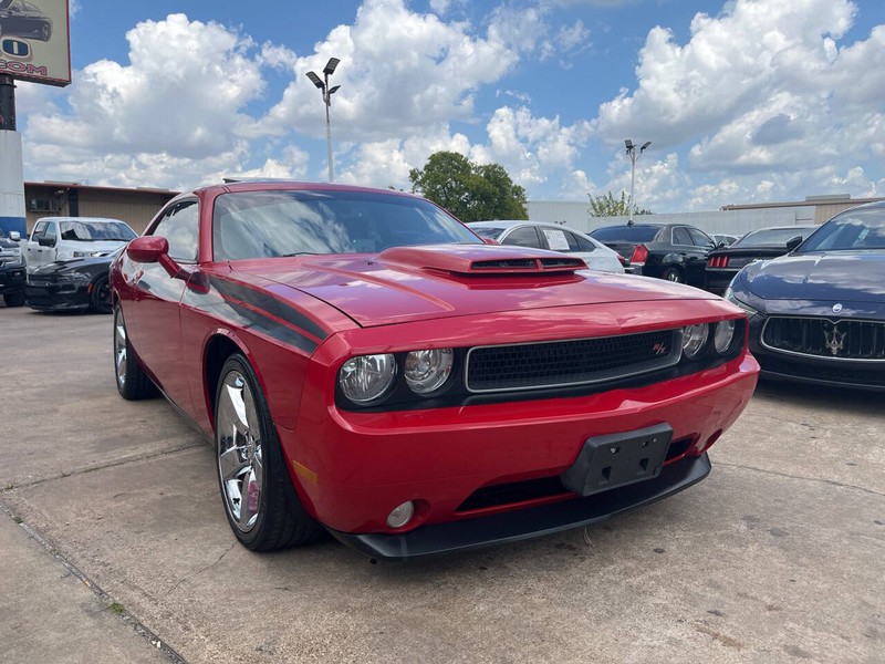 Dodge Challenger Vehicle Image 07