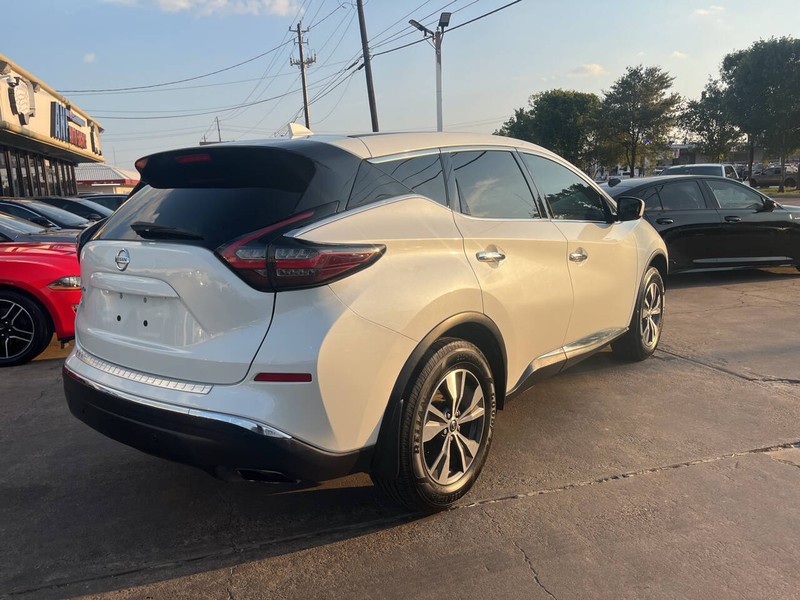 Nissan Murano Vehicle Image 04