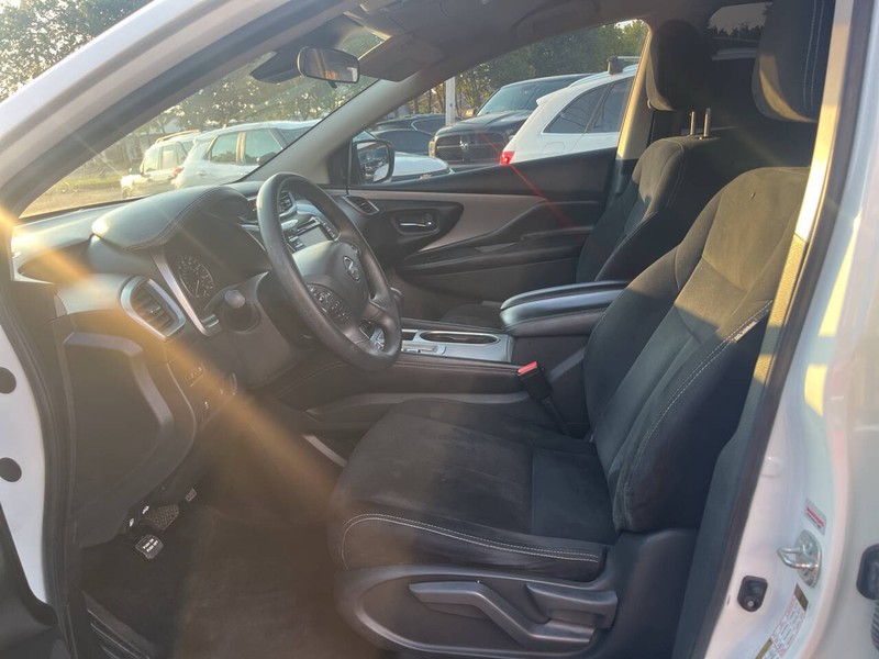 Nissan Murano Vehicle Image 08