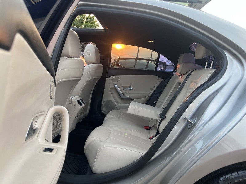 Mercedes-Benz A-Class Vehicle Image 08