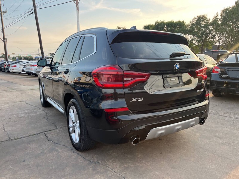 BMW X3 Vehicle Image 03