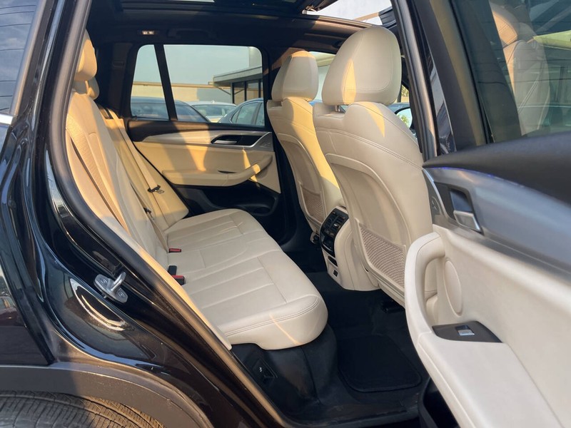 BMW X3 Vehicle Image 10