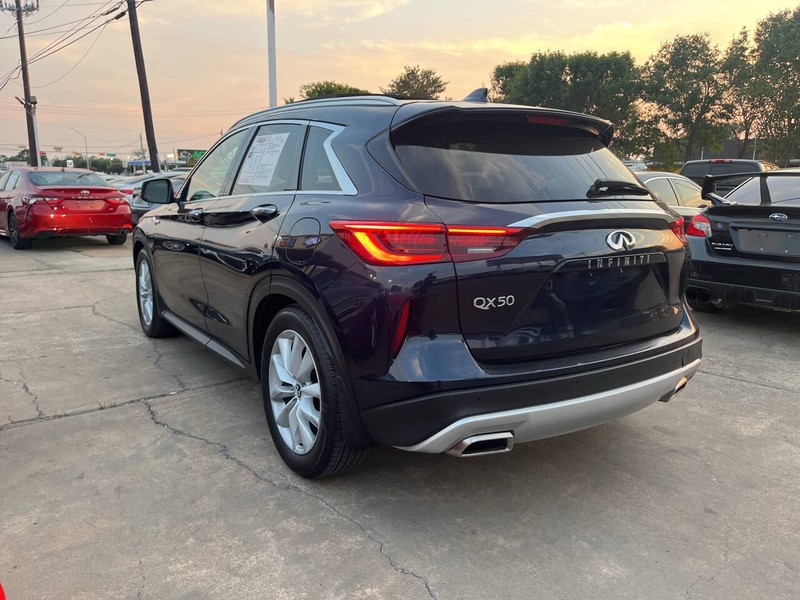 INFINITI QX50 Vehicle Image 03