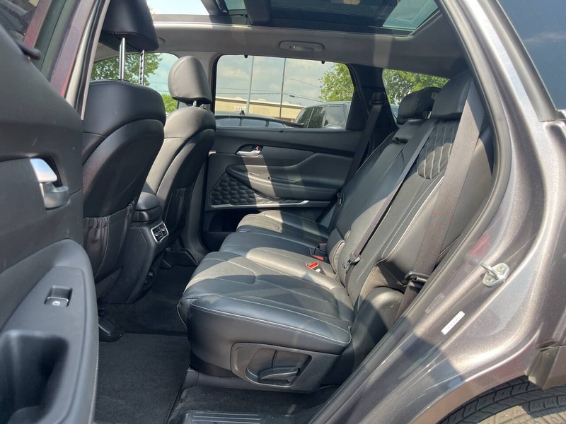 Hyundai Santa Fe Hybrid Vehicle Image 05