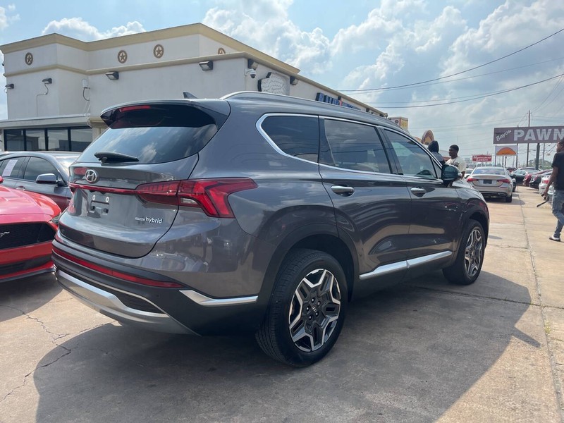 Hyundai Santa Fe Hybrid Vehicle Image 10