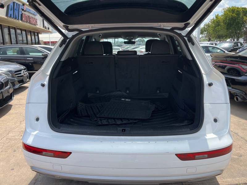 Audi Q5 Vehicle Image 15