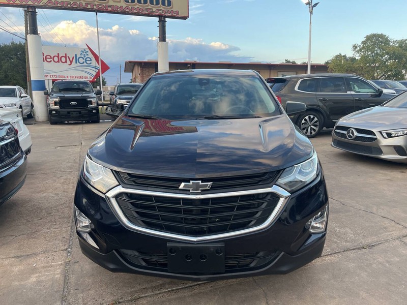 Chevrolet Equinox Vehicle Image 02