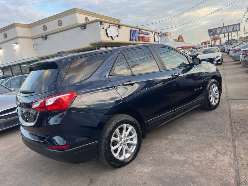 Chevrolet Equinox Vehicle Image 04